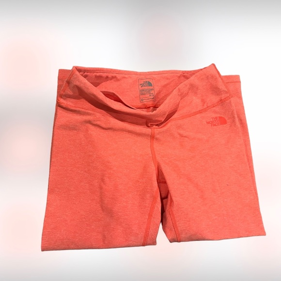 North Face Women's FlashDry Leggings Pants Cropped Capri Size Medium - Picture 3 of 6